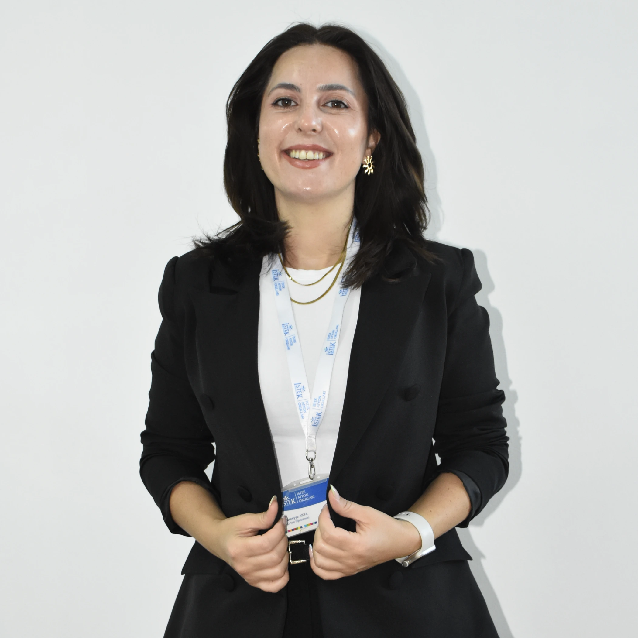 SÜMEYYE AKTA